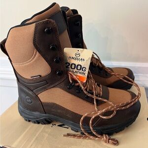 New women's magellan reload hiker boots